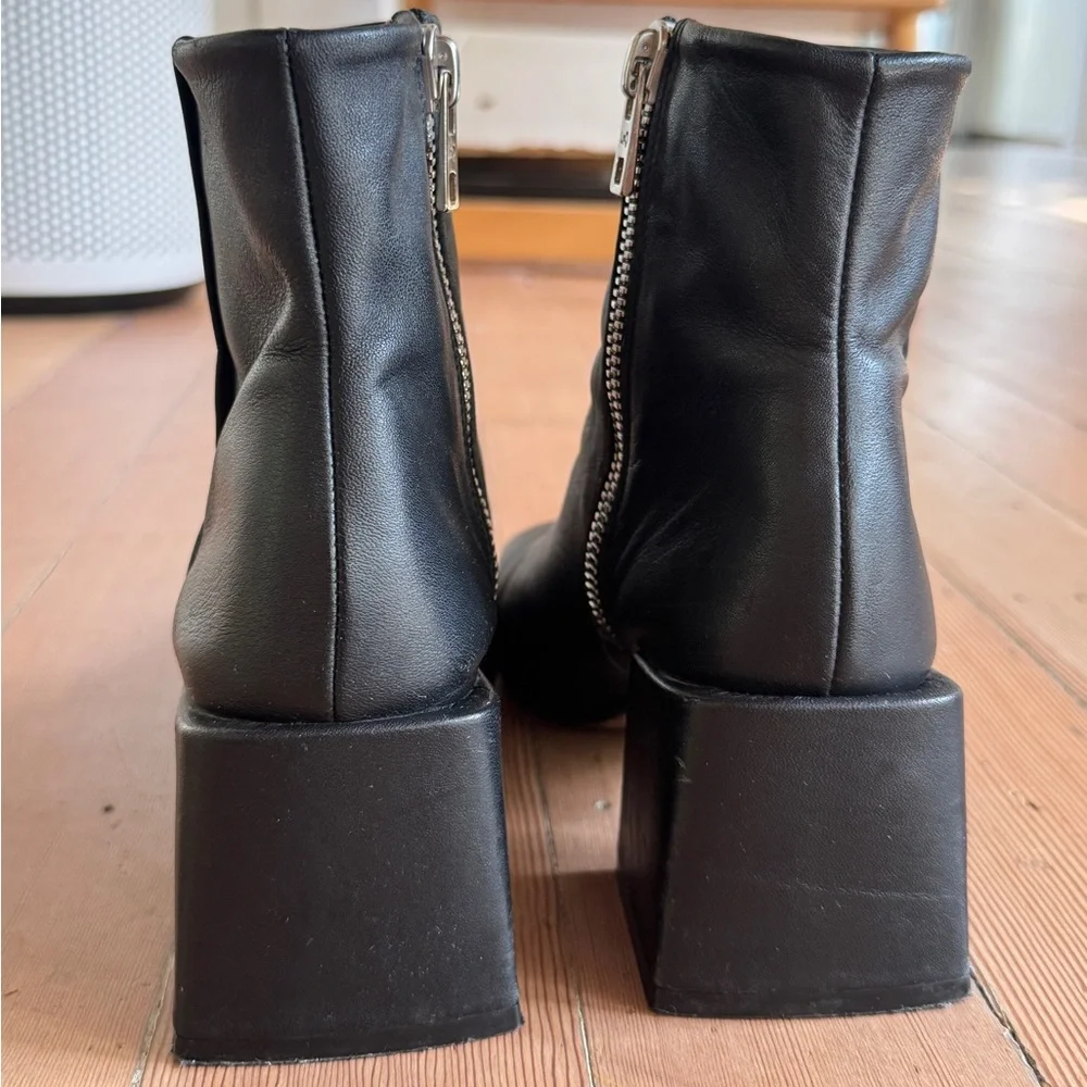 LOQ Lazaro Boots - Picture 2 of 6